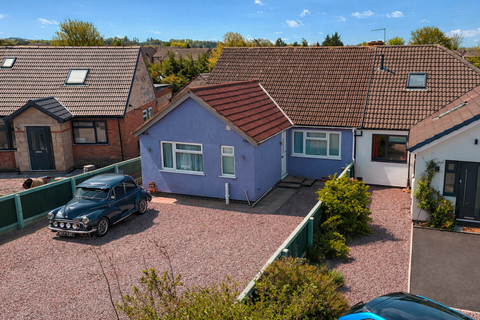 The Roundway, Leicester, Leicestershire LE4