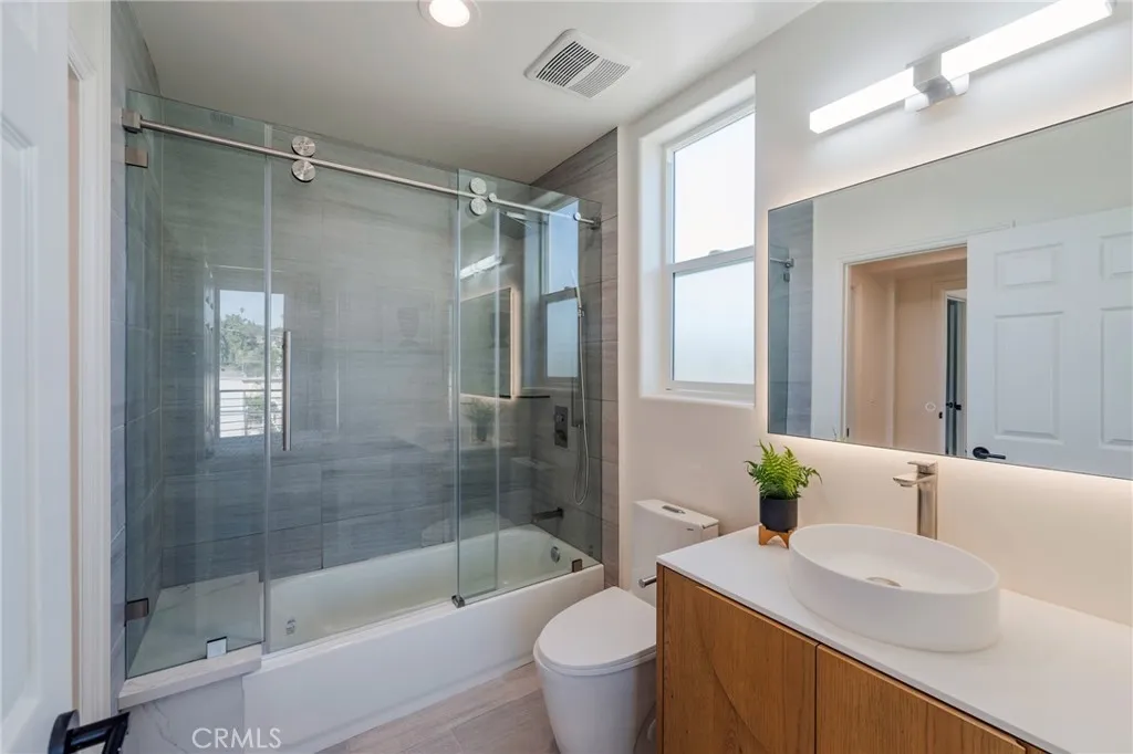 Additional image 14 of 712 N Chestnut Avenue, Los Angeles, CA 90042