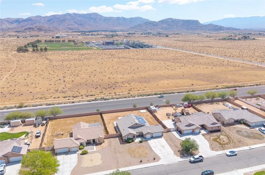 Additional image 34 of 14193 Fresian Ave, Apple Valley, CA 92307