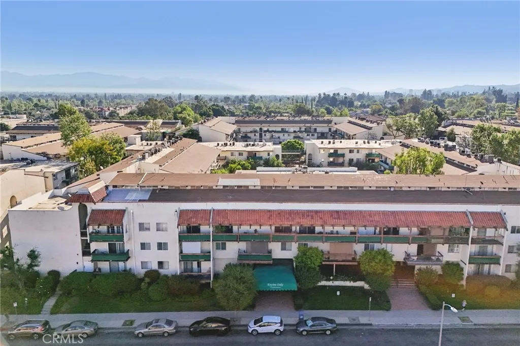 Additional image 17 of 5460 White Oak Ave Unit C315, Encino, CA 91316
