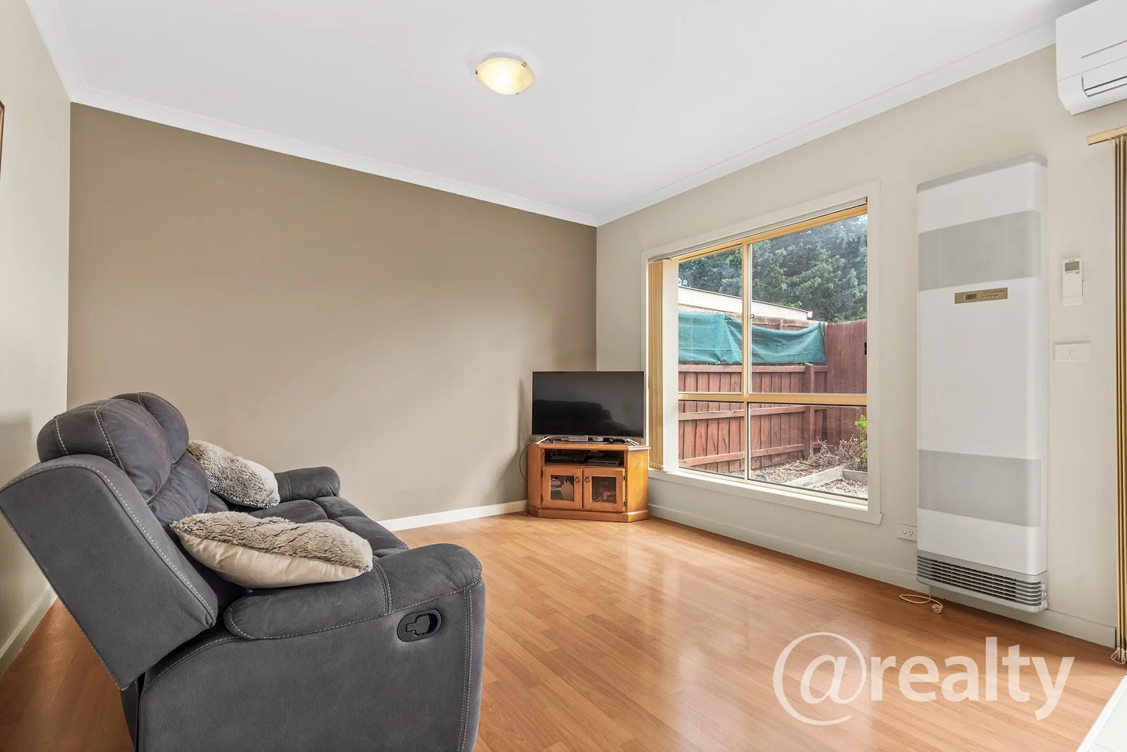 Additional image 3 of 3/37 Victoria Road, Sydenham VIC 3037