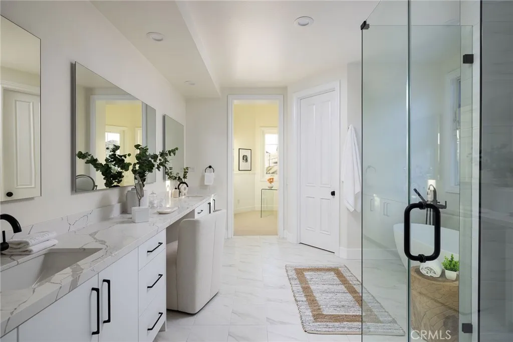 Additional image 27 of 30 Long Bay Dr, Newport Beach, CA 92660