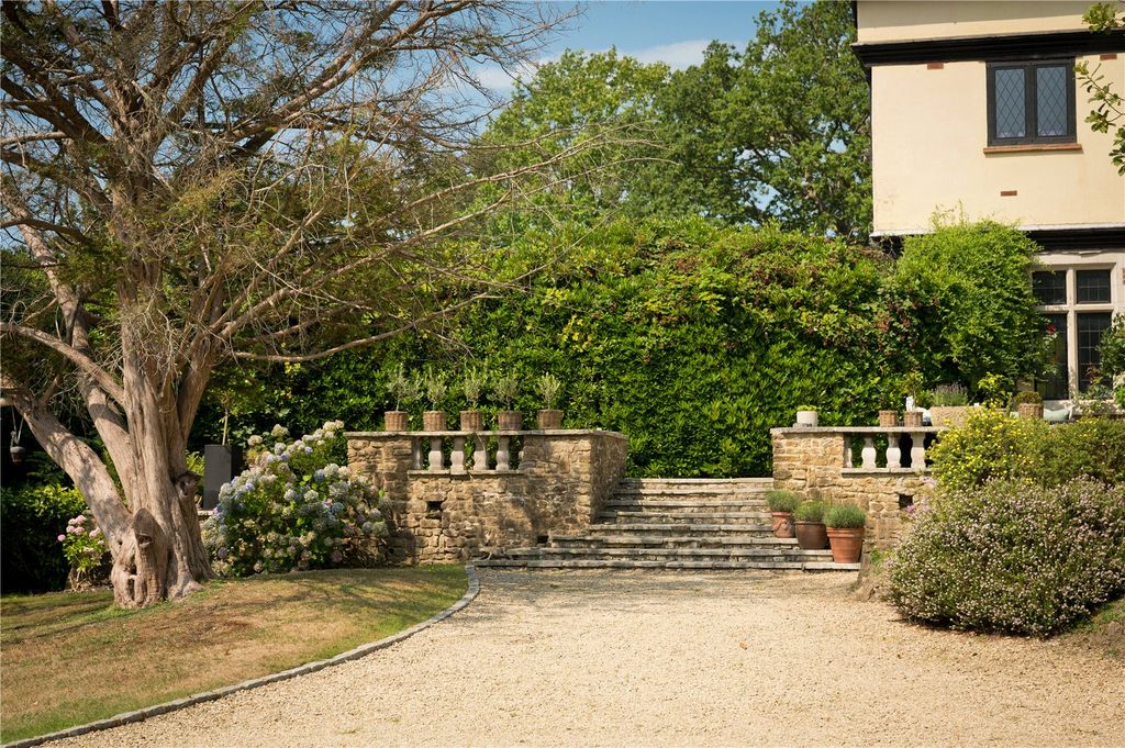 Additional image 20 of 8 bed detached house to rentYaffle Road, Weybridge KT13