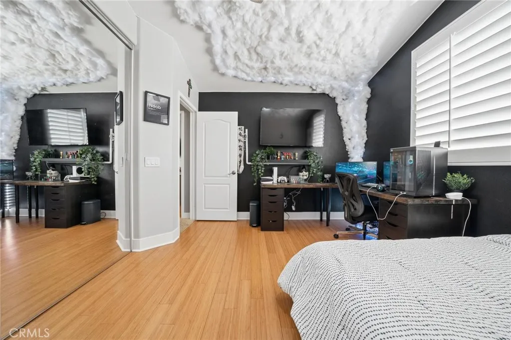 Additional image 116 of 23327 Summerglen Place, Valencia, CA 91354