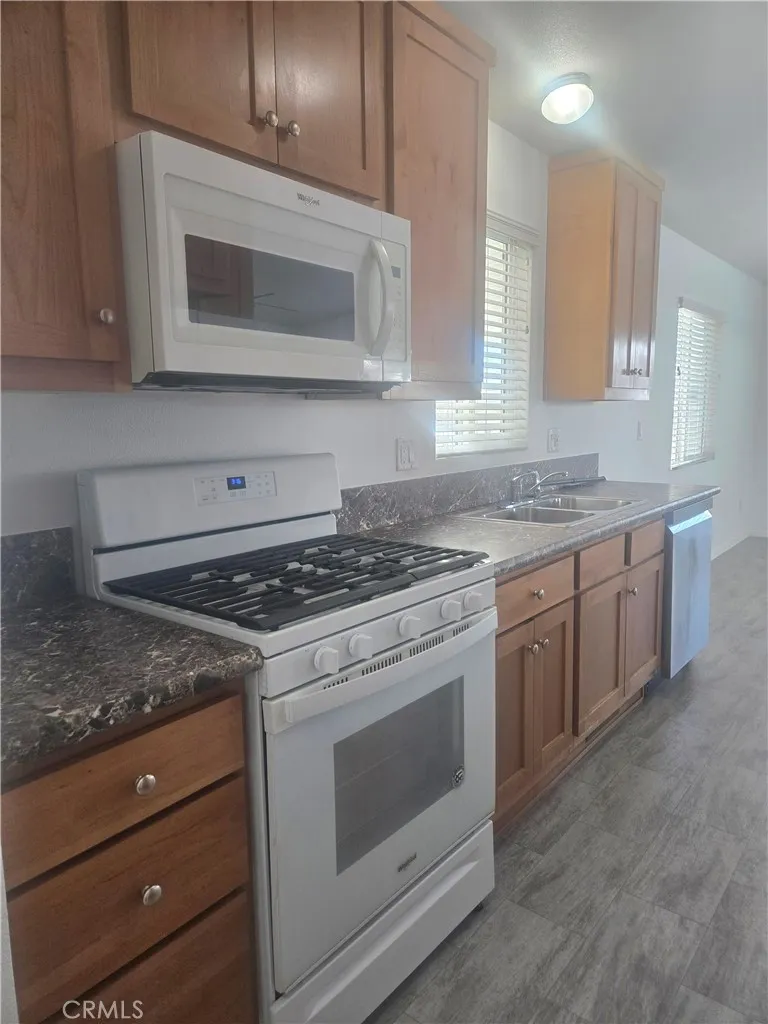 Additional image 57 of 10320 Calimesa Boulevard Unit 12, Calimesa, CA 92320