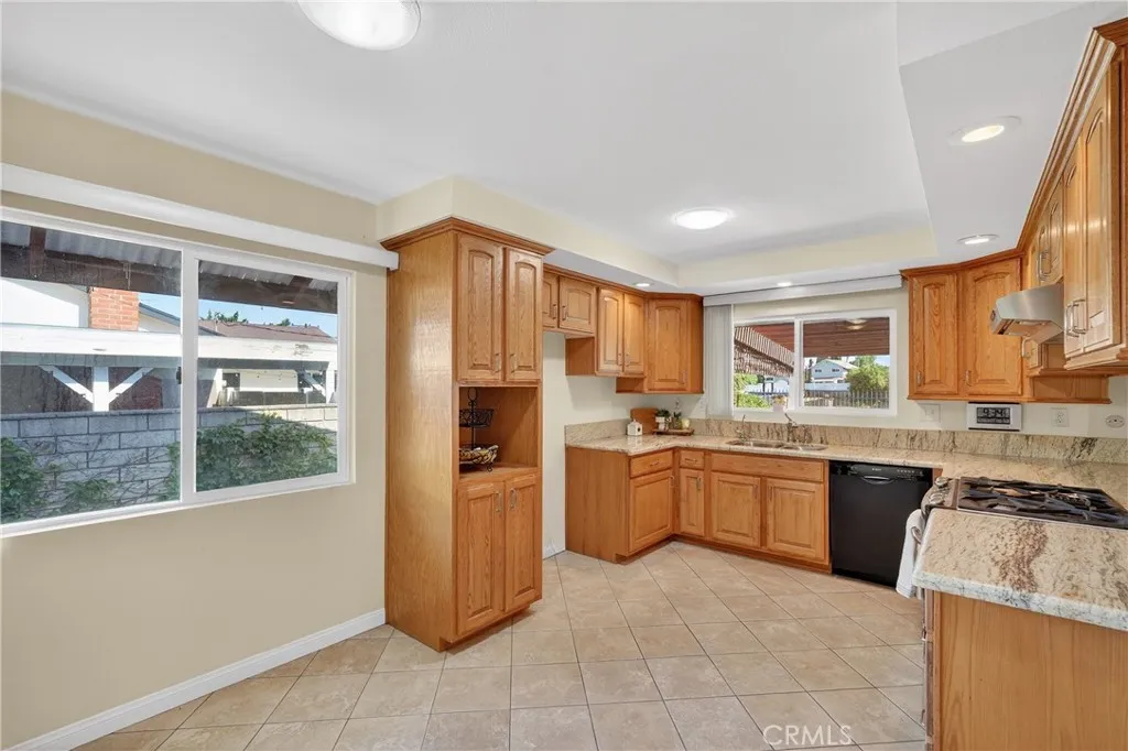 Additional image 35 of 2021 Pine Crest St, Corona, CA 92882