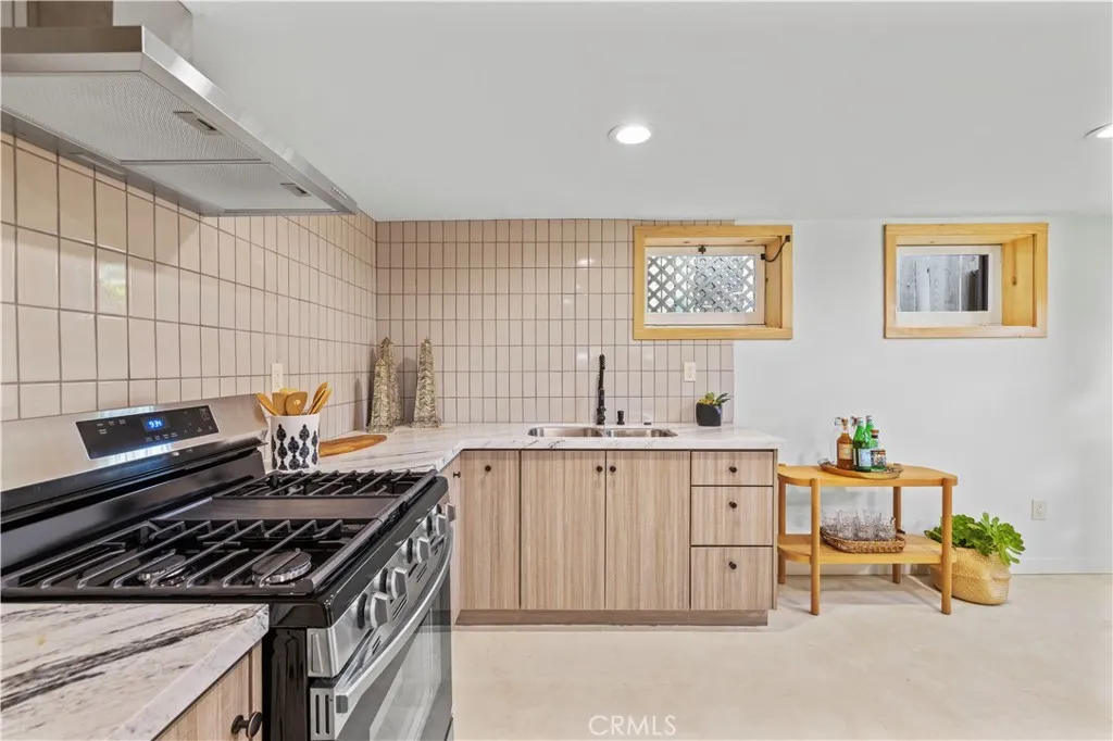 Additional image 64 of 525 Nolden St, Los Angeles, CA 90042