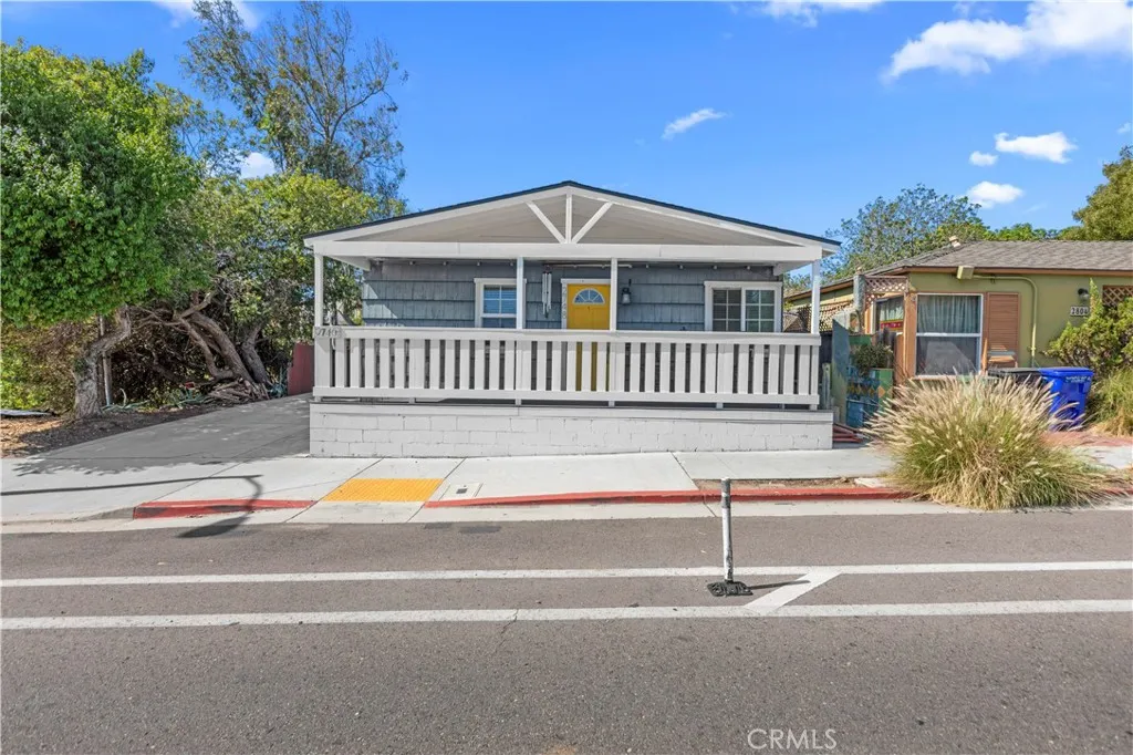 Additional image 3 of 2748 30th Street, San Diego, CA 92104