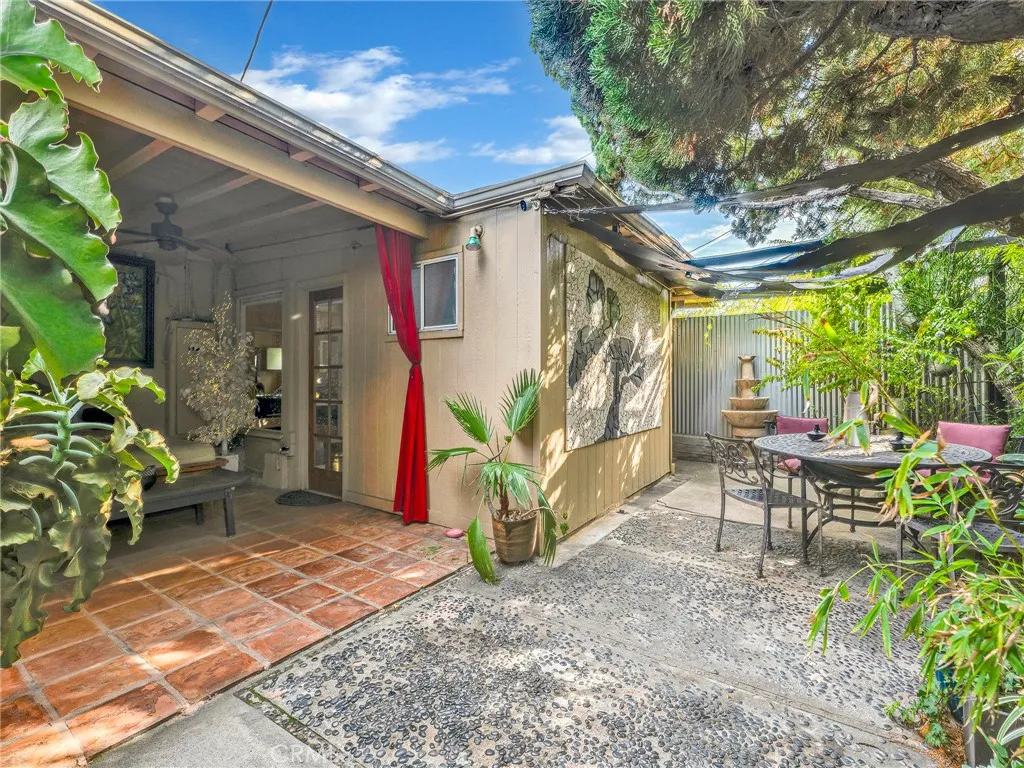 Additional image 70 of 6033 Fulcher Ave, North Hollywood, CA 91606