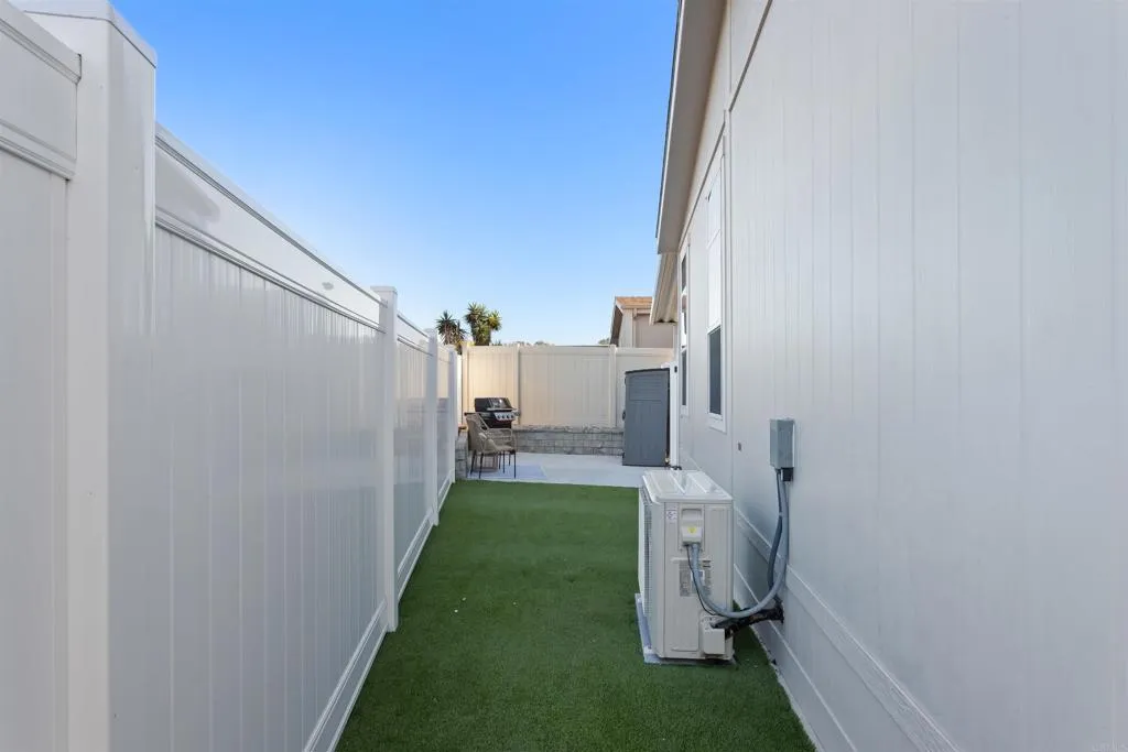 Additional image 18 of 444 El Camino Real Unit 2, Encinitas, CA 92024