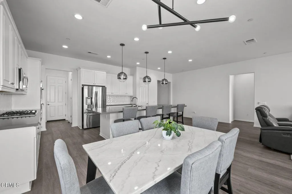 Additional image 10 of 2075 Seville Drive, Santa Paula, CA 93060