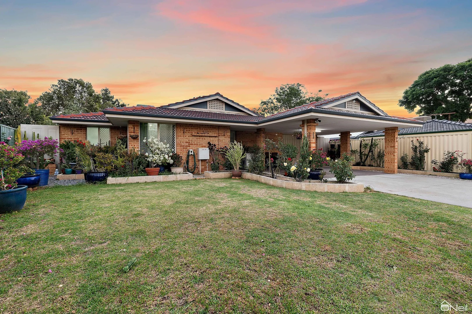 7 Damson Grove, Armadale WA 6112