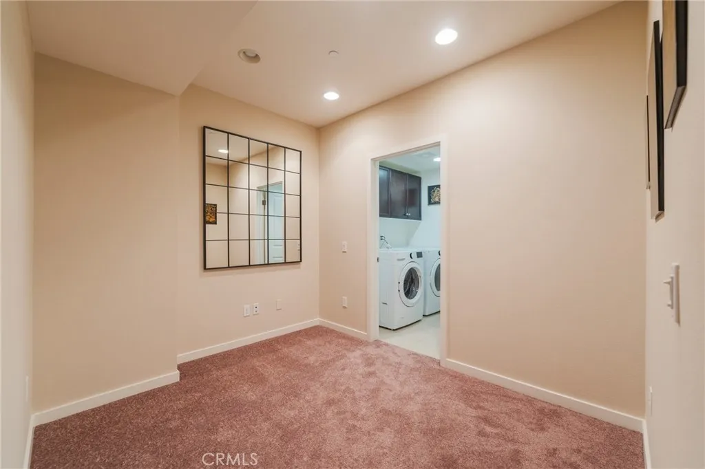 Additional image 24 of 81 Waldorf, Irvine, CA 92612