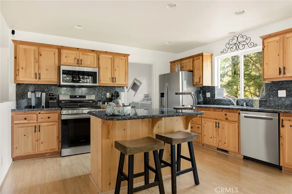 Additional image 12 of 30701 Knoll View Dr, Running Springs, CA 92382