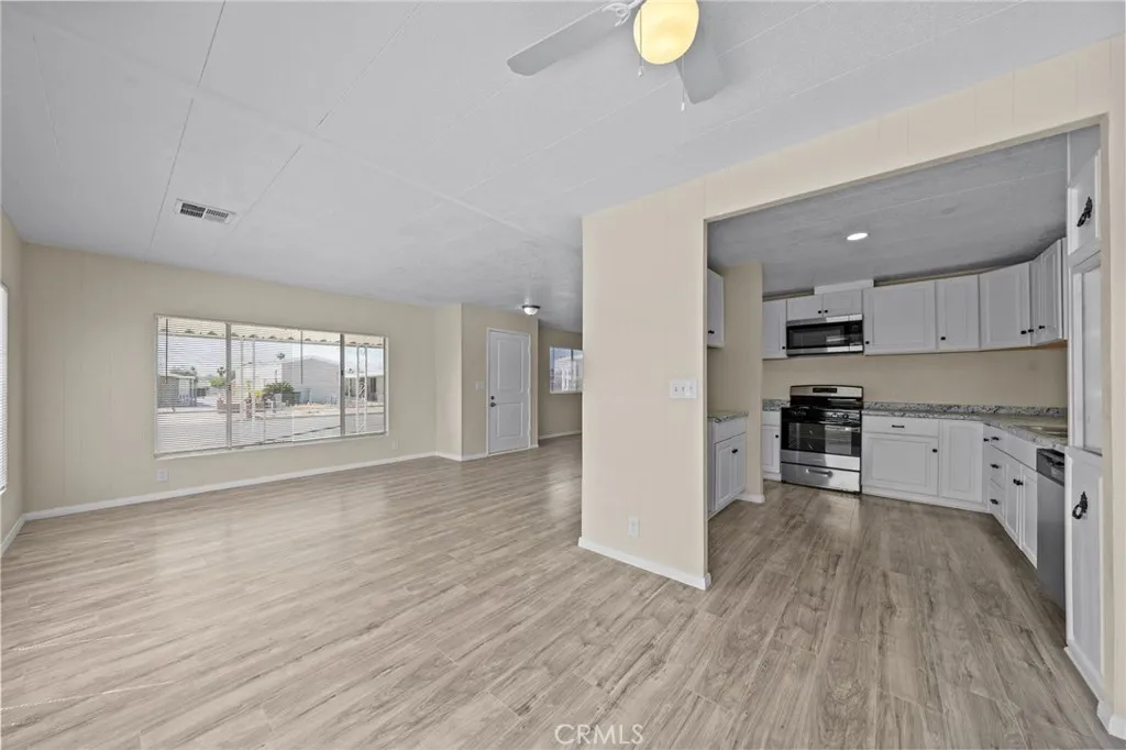 Additional image 43 of 44732 Cornish Ave, Hemet, CA 92544