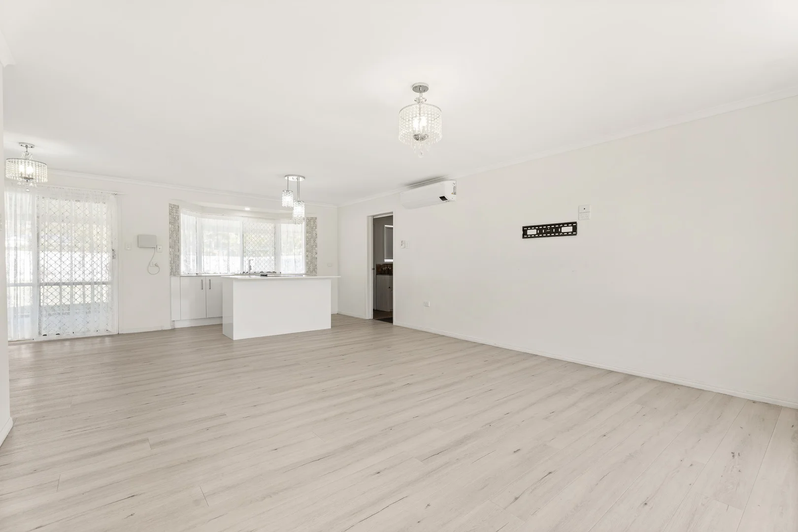Additional image 7 of 216 Dayman Street, Torquay QLD 4655
