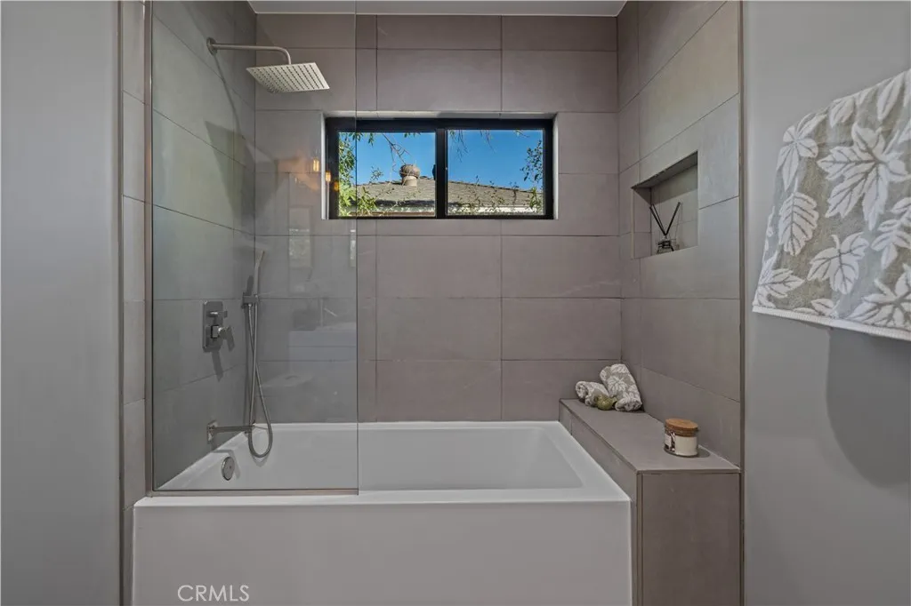 Additional image 104 of 17929 Martha Street, Encino, CA 91316