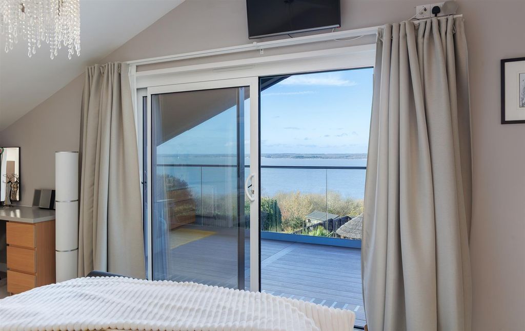 Additional image 34 of 5 bed detached house for saleBattery Road, Cowes PO31