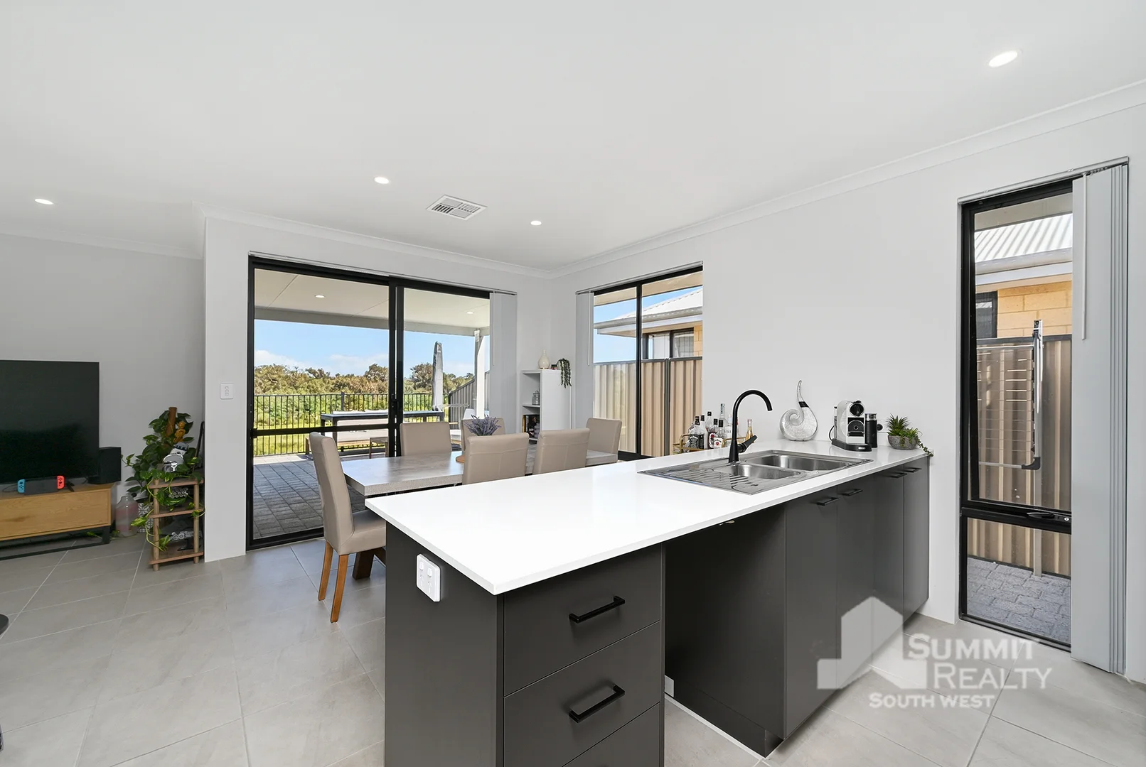Additional image 7 of 14 Epsom Lane, Australind WA 6233