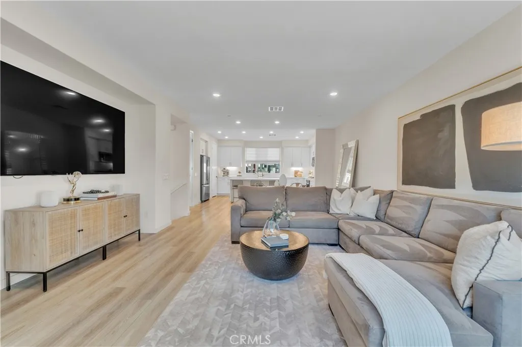 Additional image 74 of 27582 Manzanita Way, Valencia, CA 91381