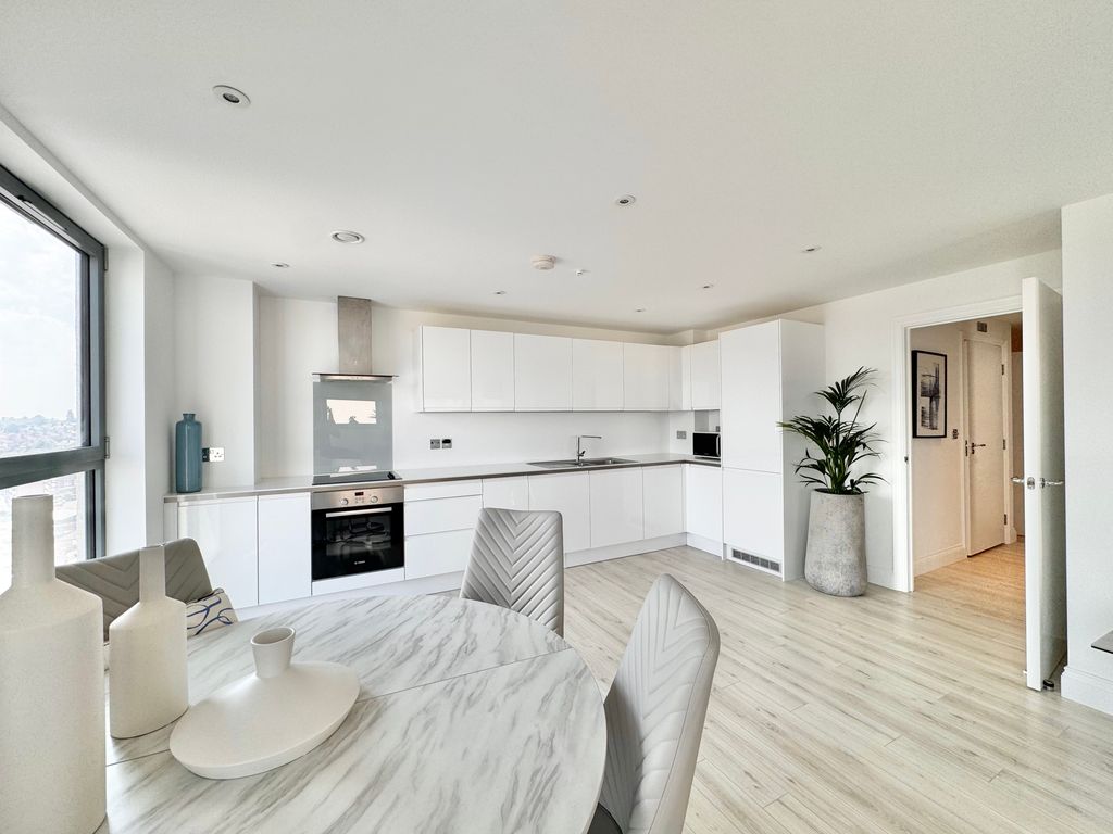 Additional image 5 of 2 bed flat to rentKey Street, Ipswich IP4