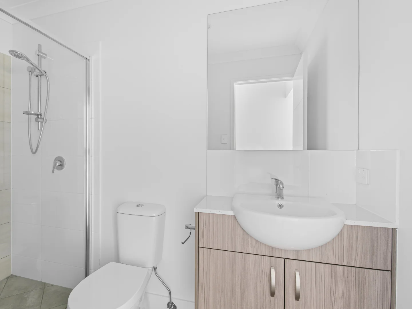 Additional image 13 of 10 Roselea Avenue, Bahrs Scrub QLD 4207