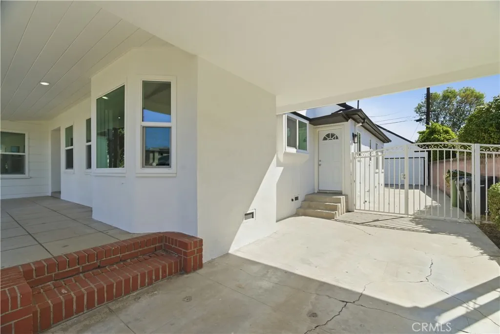 Additional image 5 of 3972 Hubert Avenue, Los Angeles, CA 90008