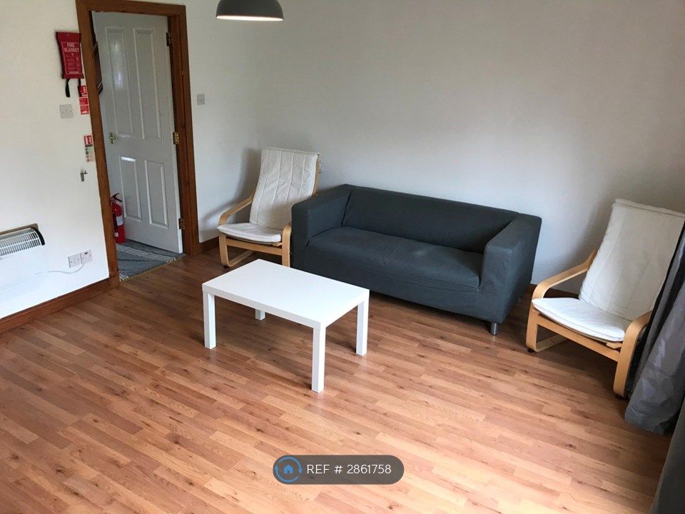 Additional image 5 of 4 bed end terrace house to rentRiverbank View, Stirling FK8