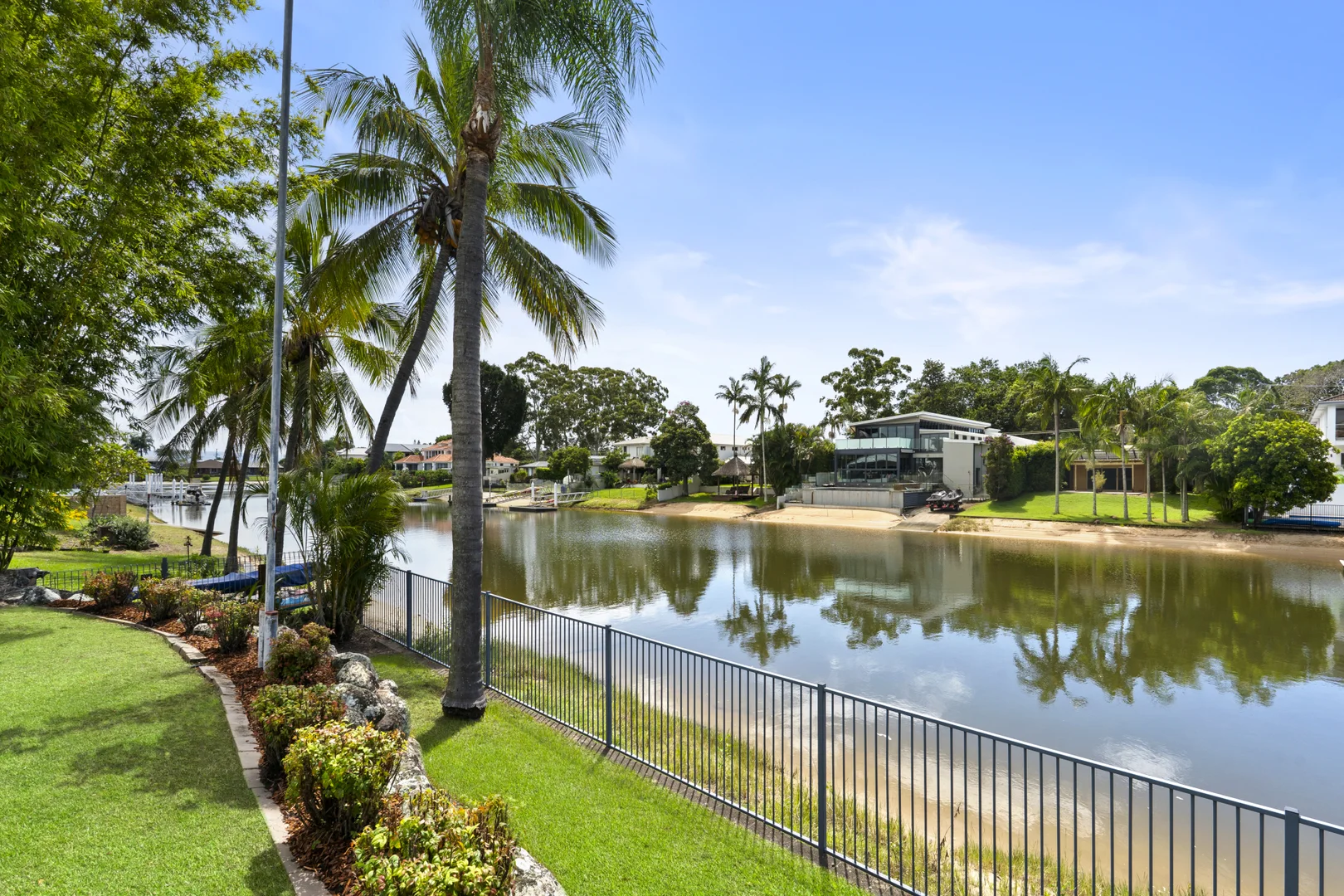 Additional image 5 of 17 Park Avenue, Broadbeach Waters QLD 4218