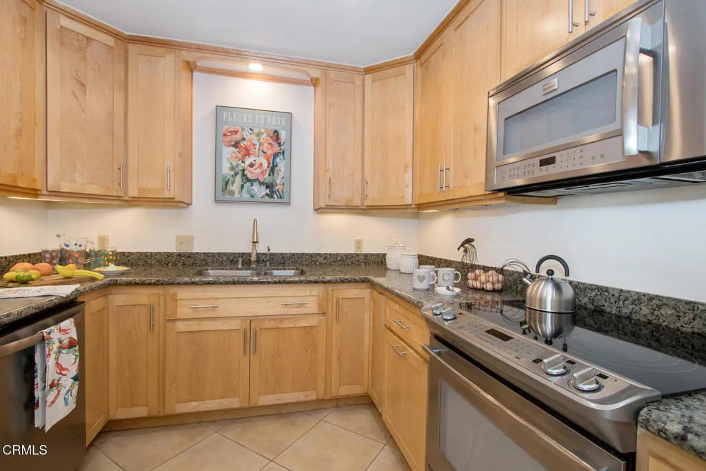 Additional image 45 of 190 Arroyo Terrace Unit 102, Pasadena, CA 91103