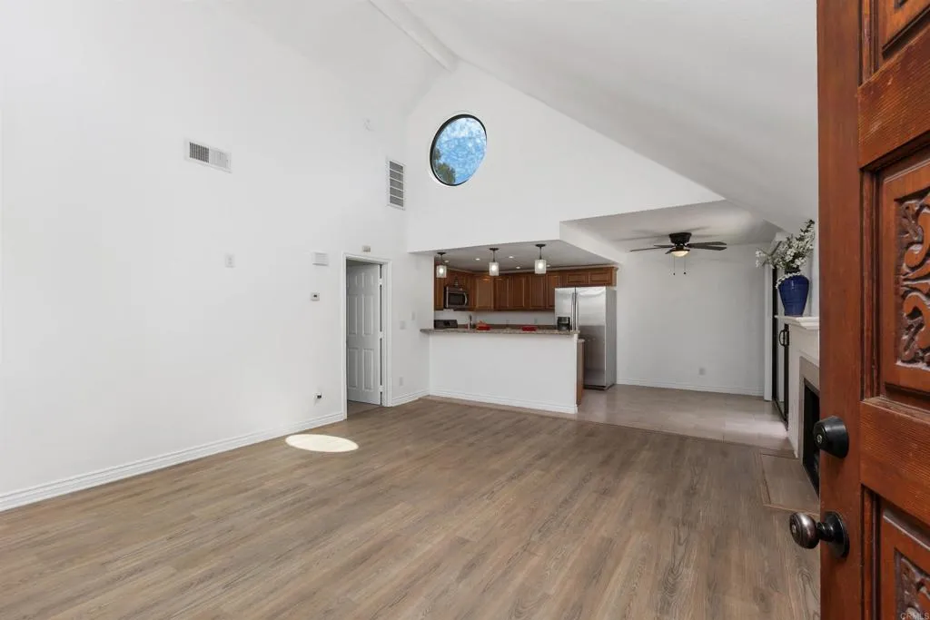 Additional image 47 of 333 Melrose Dr. Unit F, Vista, CA 92083