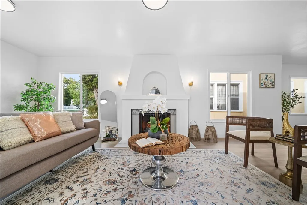 Additional image 31 of 1558 Hauser Blvd, Los Angeles, CA 90019