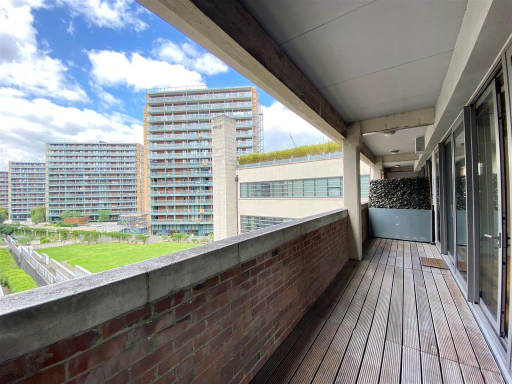 Additional image 2 of 2 bed flat to rentThe Boxworks, Worsley Street, Manchester M15