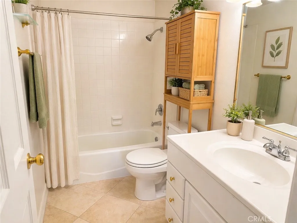Additional image 9 of 117 E Yale Loop Unit 24, Irvine, CA 92604