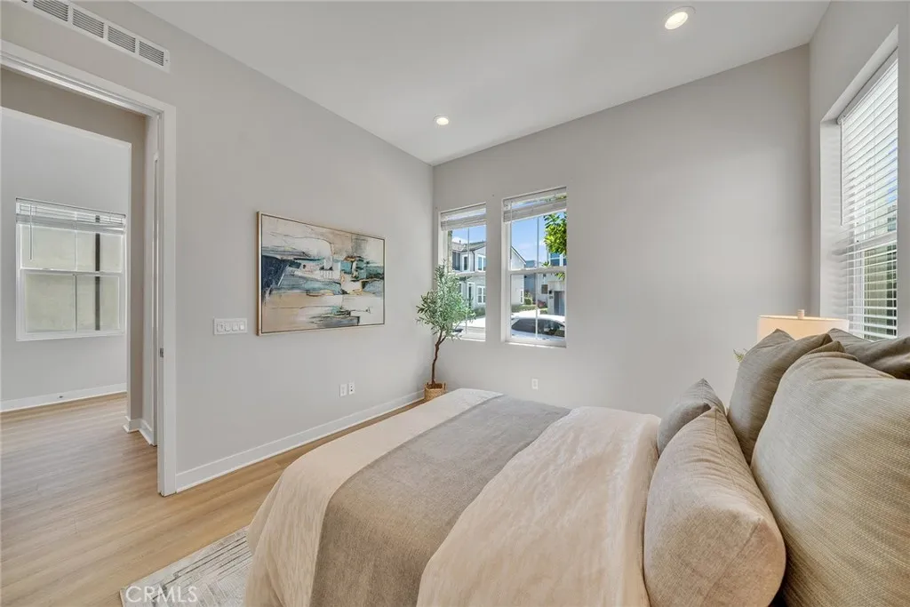 Additional image 85 of 141 Edna Pkwy, Lake Forest, CA 92630
