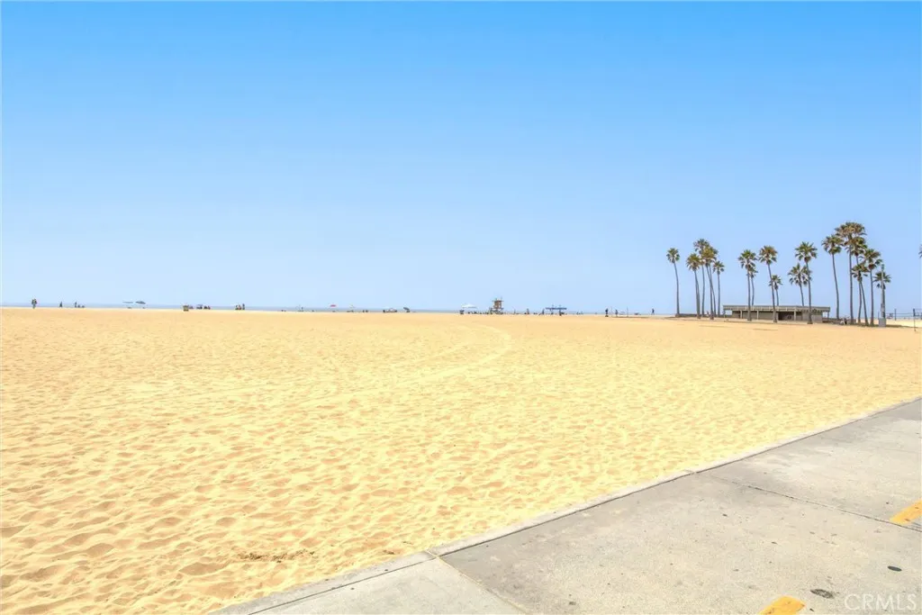 Additional image 8 of 1408 W Oceanfront, Newport Beach, CA 92661
