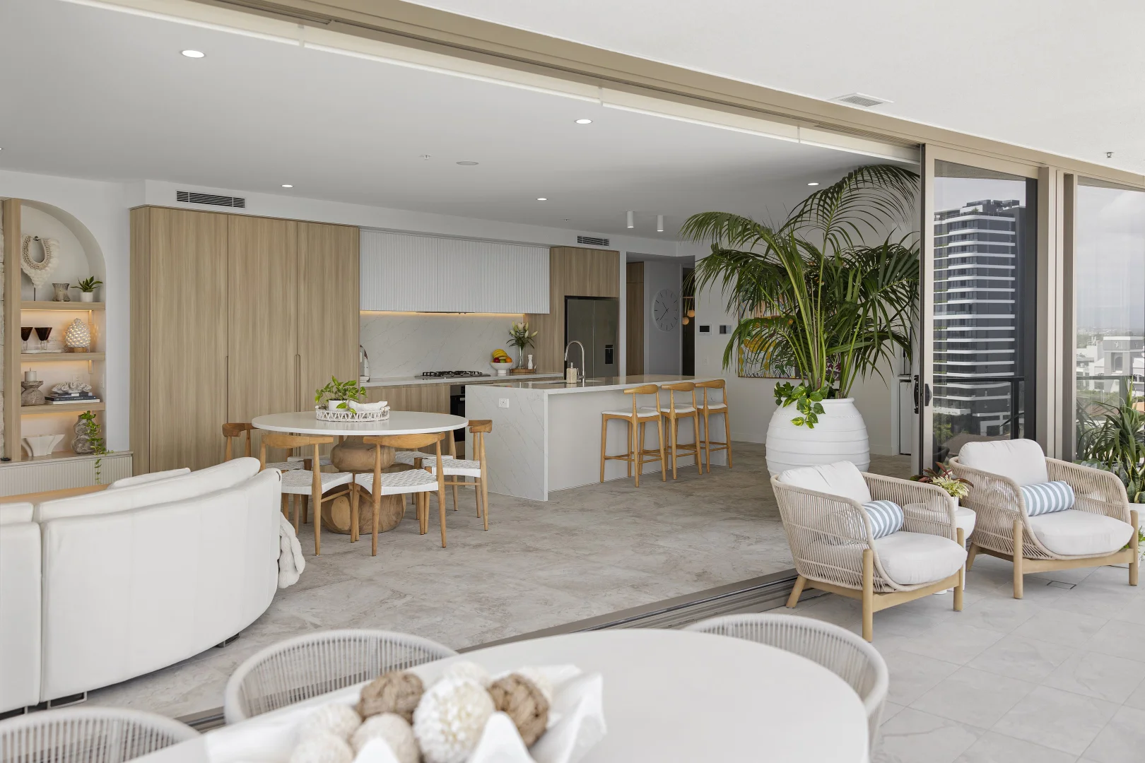 Additional image 8 of 1001/15-19 Peerless Avenue, Mermaid Beach QLD 4218
