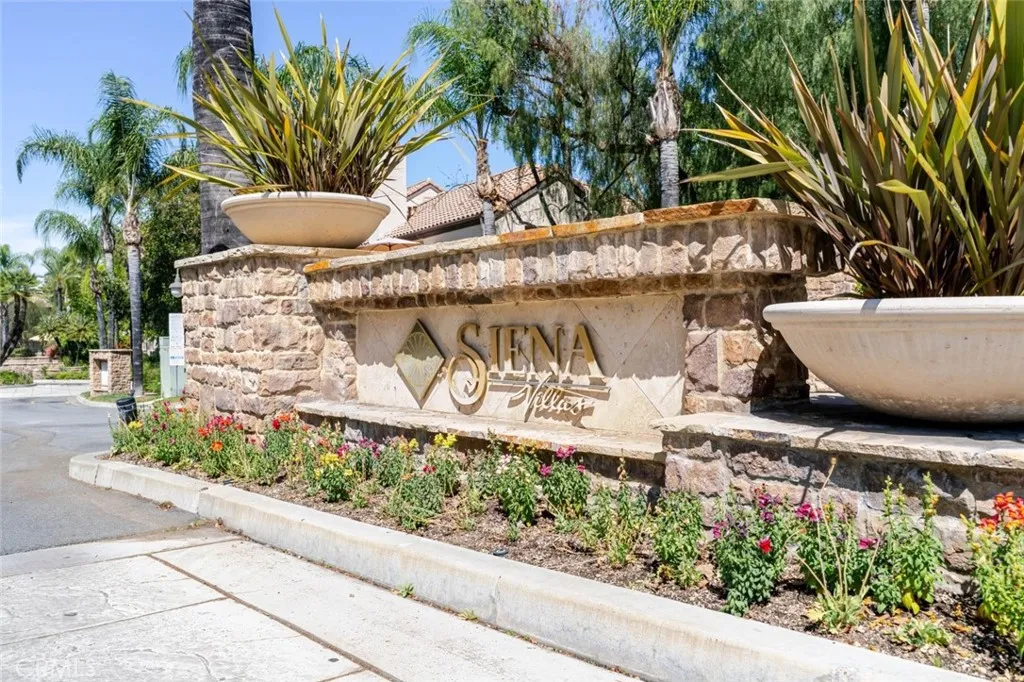 24145 Del Monte Drive Unit 319, Valencia, CA 91355 photo 3