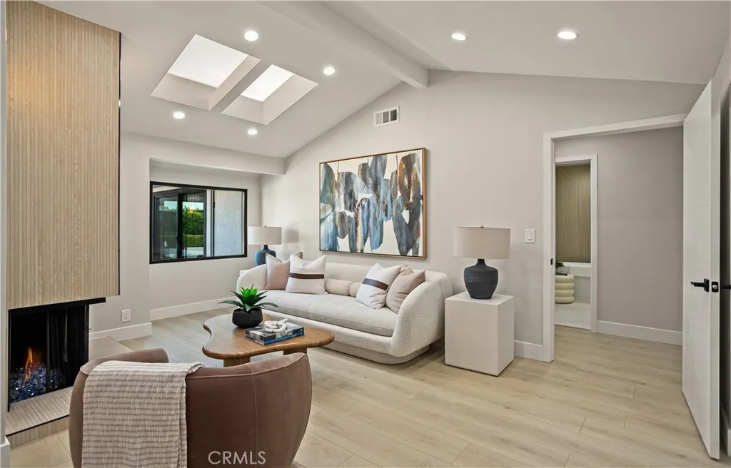 Additional image 40 of 10 White Water Drive, Corona Del Mar, CA 92625