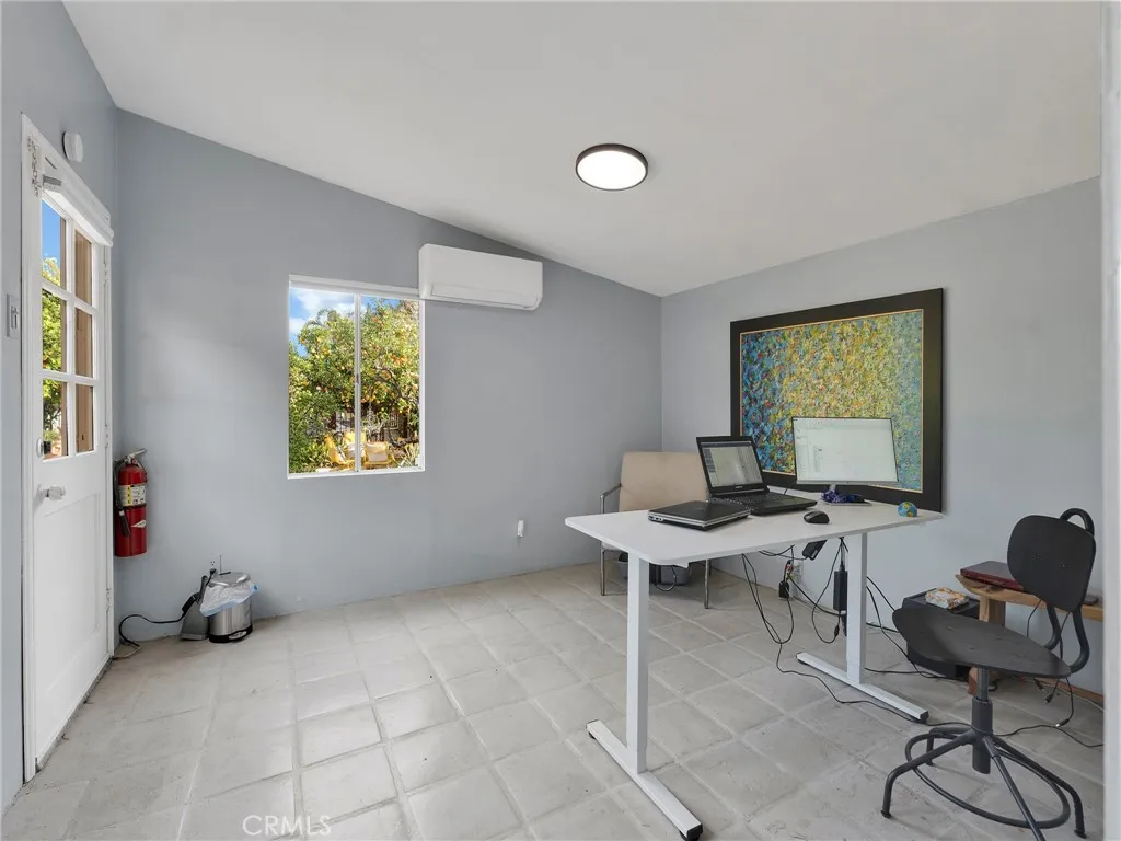 Additional image 64 of 6033 Fulcher Ave, North Hollywood, CA 91606