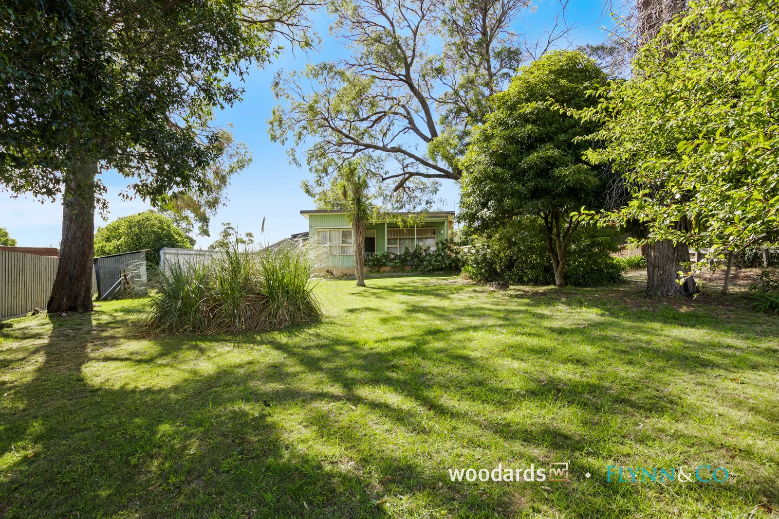 102 Cinerama Crescent, McCrae VIC 3938
