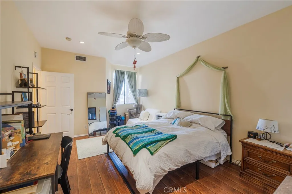 Additional image 10 of 7211 Cozycroft Ave Unit 32, Winnetka, CA 91306