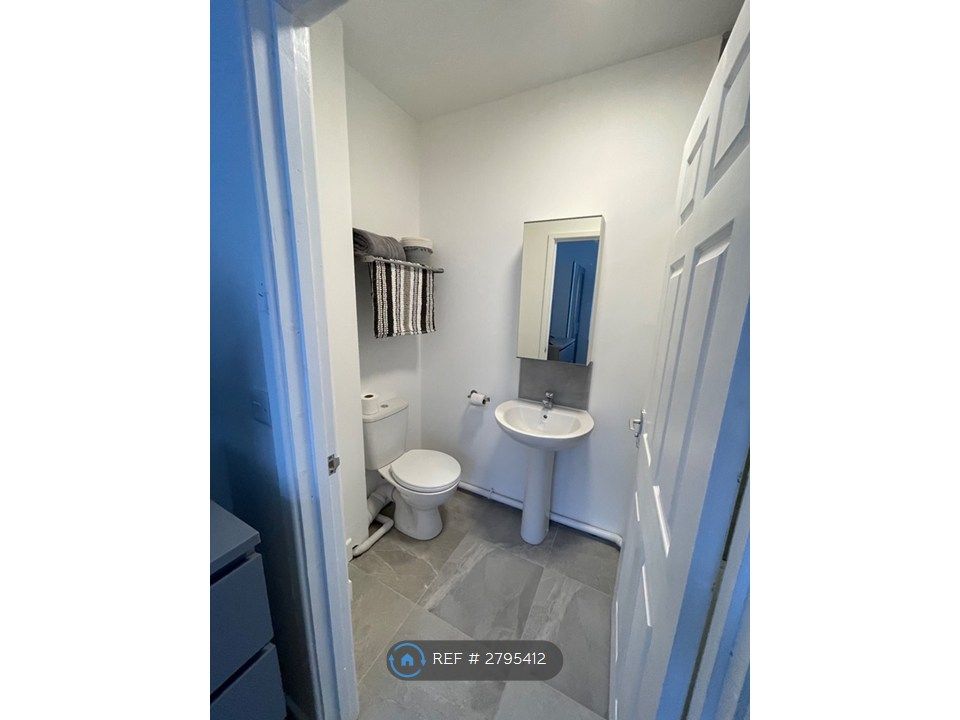Additional image 5 of Room to rentCrown Street, Port Talbot SA13