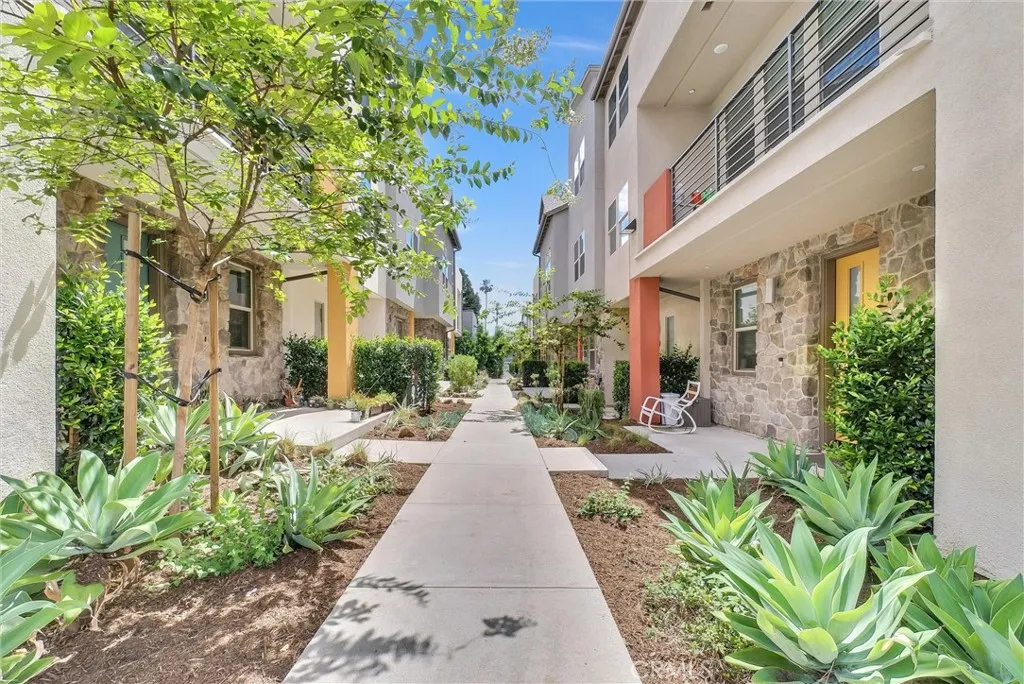 Additional image 2 of 238 Scratch Road, Covina, CA 91722