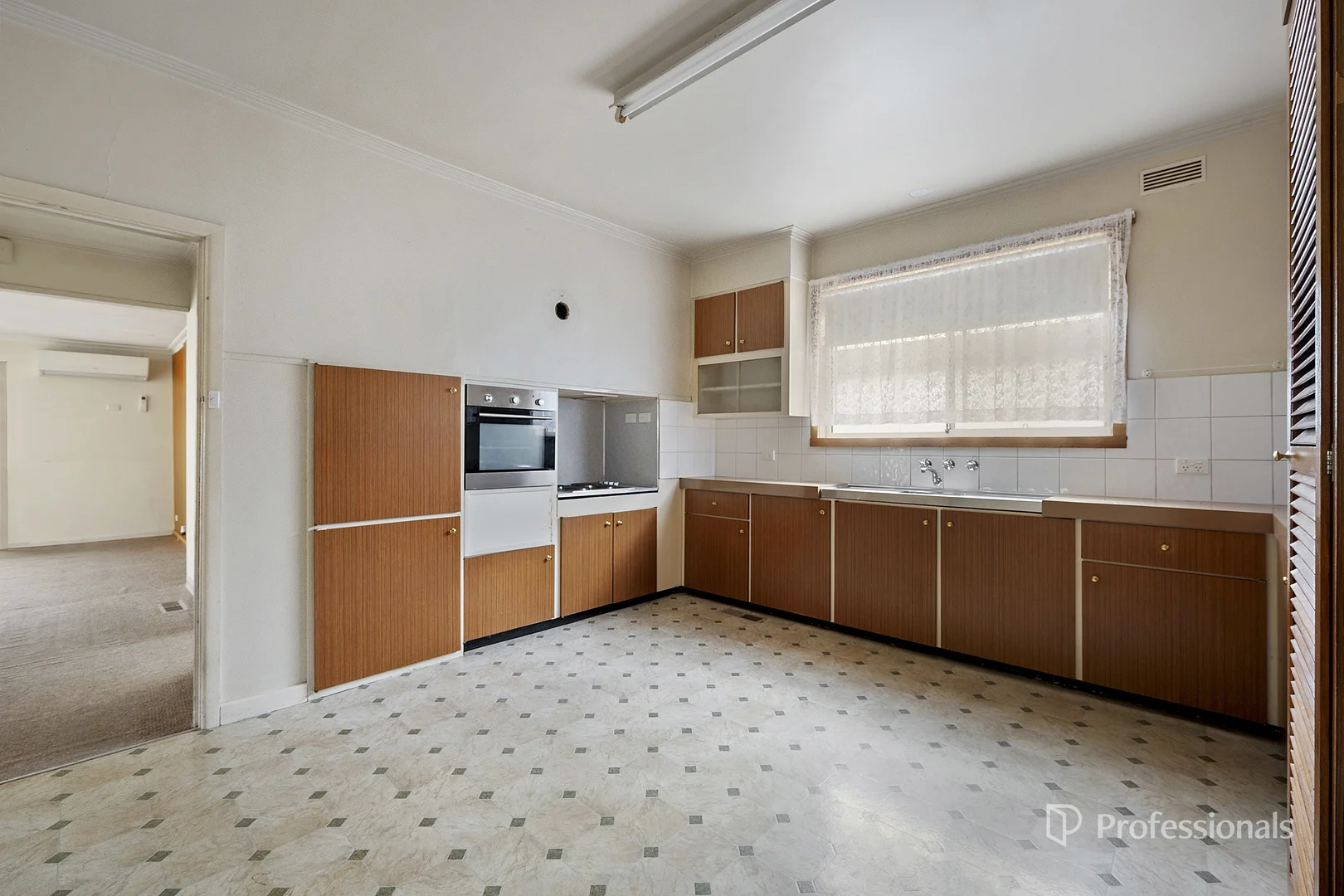 Additional image 5 of 69 Majorca Road, Maryborough VIC 3465