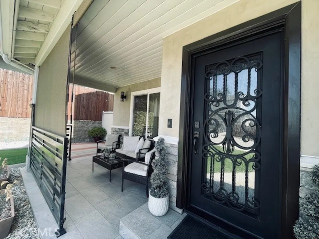 Additional image 4 of 10066 Golden Oaks Ave, Tujunga, CA 91042