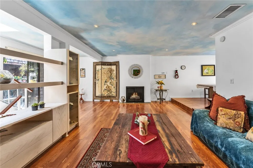 Additional image 8 of 332 N 5th street, Burbank, CA 91501