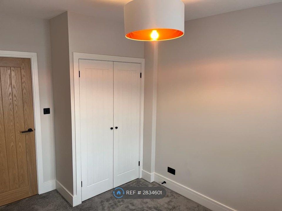 Additional image 7 of 2 bed flat to rentDallaway Gardens, East Grinstead RH19