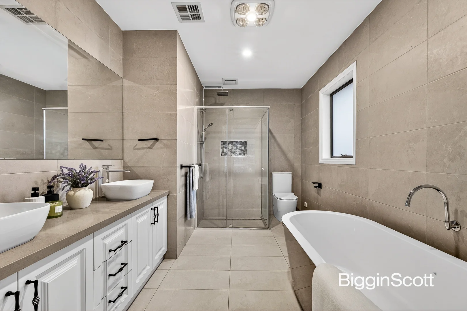 Additional image 8 of 2/35 Illuka Crescent, Mount Waverley VIC 3149