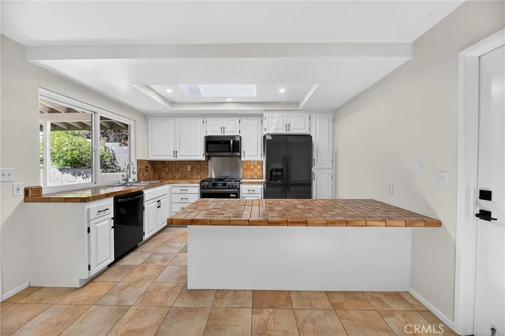 Additional image 13 of 449 Hillway Drive, Vista, CA 92084